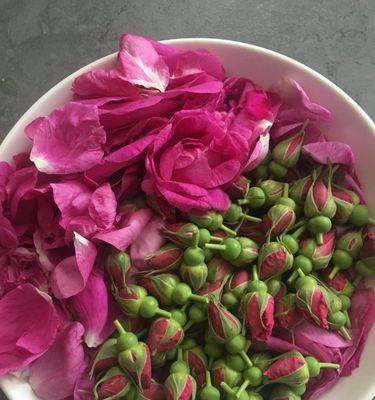 蔬菜玫瑰花怎么做？步骤和技巧是什么？