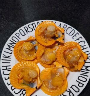芝士焗扇貝的制作方法（美味扇貝佳肴）