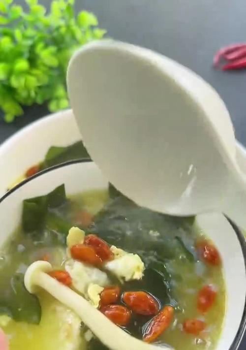 裙带菜蛋花汤怎么做？具体步骤和技巧是什么？  第3张