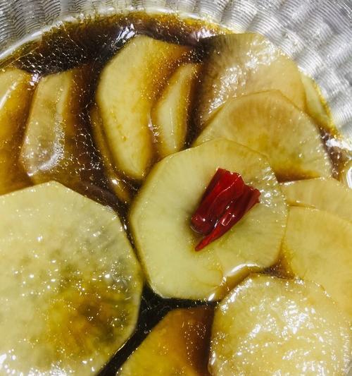 甜酸口感健康美味——糖醋腌萝卜的制作方法（家常美食）