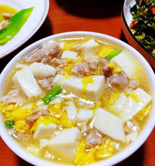 清炖瘦肉汤的做法是什么？如何做出鲜美的清炖瘦肉汤？