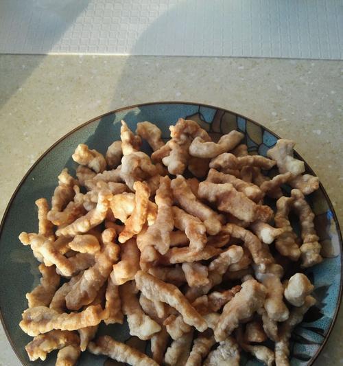 软炸椒盐里脊的做法是什么？如何做出外酥里嫩的口感？