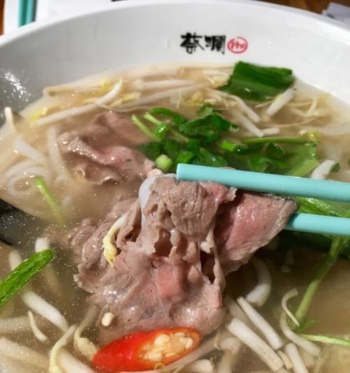 肉丸汤河粉怎么做？详细步骤和技巧是什么？  第1张
