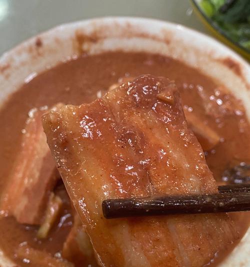 猪肉煲的做法（美味猪肉煲）