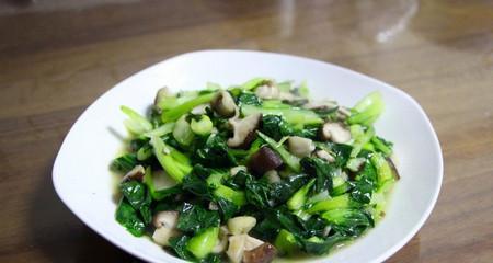 白玉青菜的做法（让你的餐桌充满色彩的蔬菜佳肴）