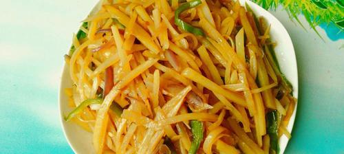 土豆丝榨广椒的做法是什么？如何快速掌握这道菜的技巧？