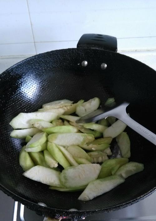 清炒丝瓜怎么做？步骤是什么？  第3张