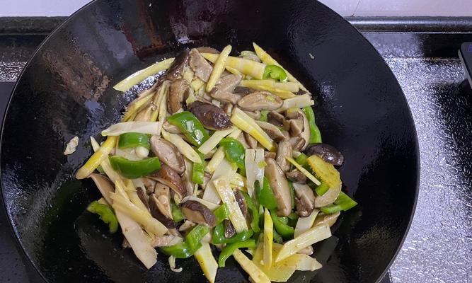 炸笋饼的制作方法(掌握这一技巧) 第3张 炸笋饼的制作方法(掌握这一技巧) 第3张