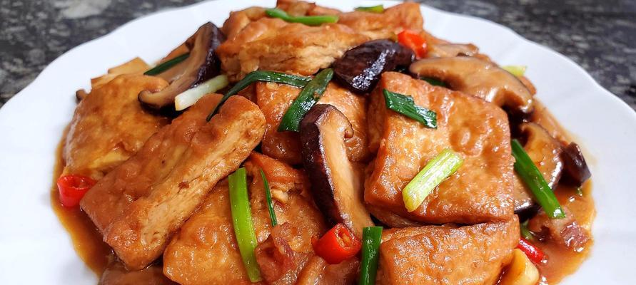 五花肉炒腐干怎么做？步骤和技巧有哪些？