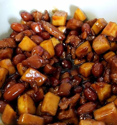 四色肉丁的做法（绝妙美食）  第3张