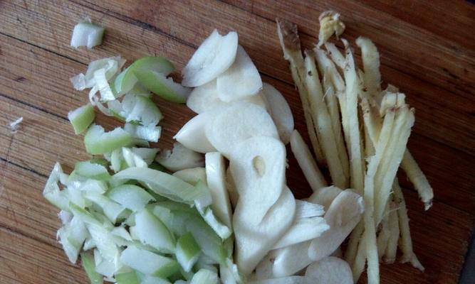 糖醋姜怎么做？有哪些步骤和技巧？  第2张