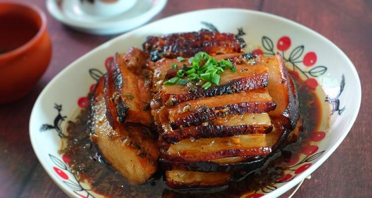 芽菜咸烧白，健康美味无负担（以芽菜为主食）  第3张