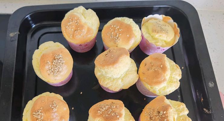 肉松纸杯拔丝小蛋糕怎么做？详细步骤和常见问题解答？