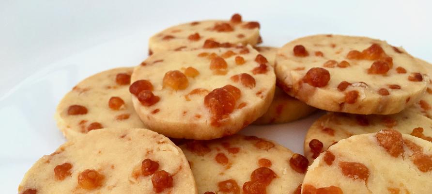 手工制作美味星星小饼干（用简单的材料）