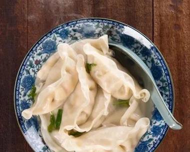 爽口清凉的西瓜皮鲜肉饺子（创意菜品）